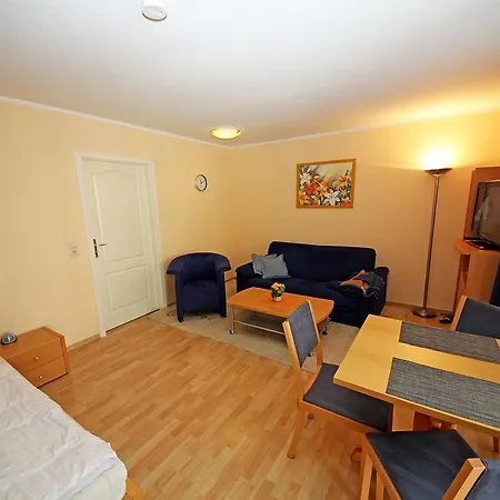 アパート Waldstrasse 20a Ferienwohnung Nordwind *